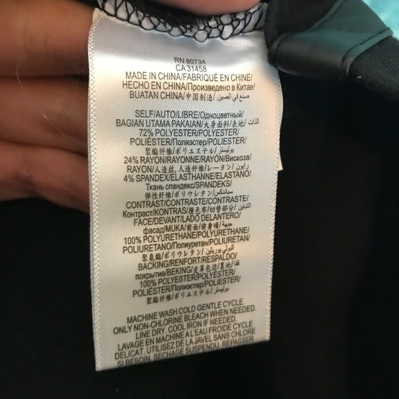 BCBG Mini Black Line Leather open back Dress Sz 4 - Picture 7 of 7